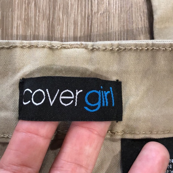 NWOT! - COVER GIRL Skinny Fit Jean Style Pants w/Stretch - Picture 2 of 10